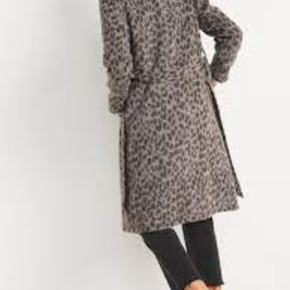 Old Navy Jacket - Picture 2 of 3